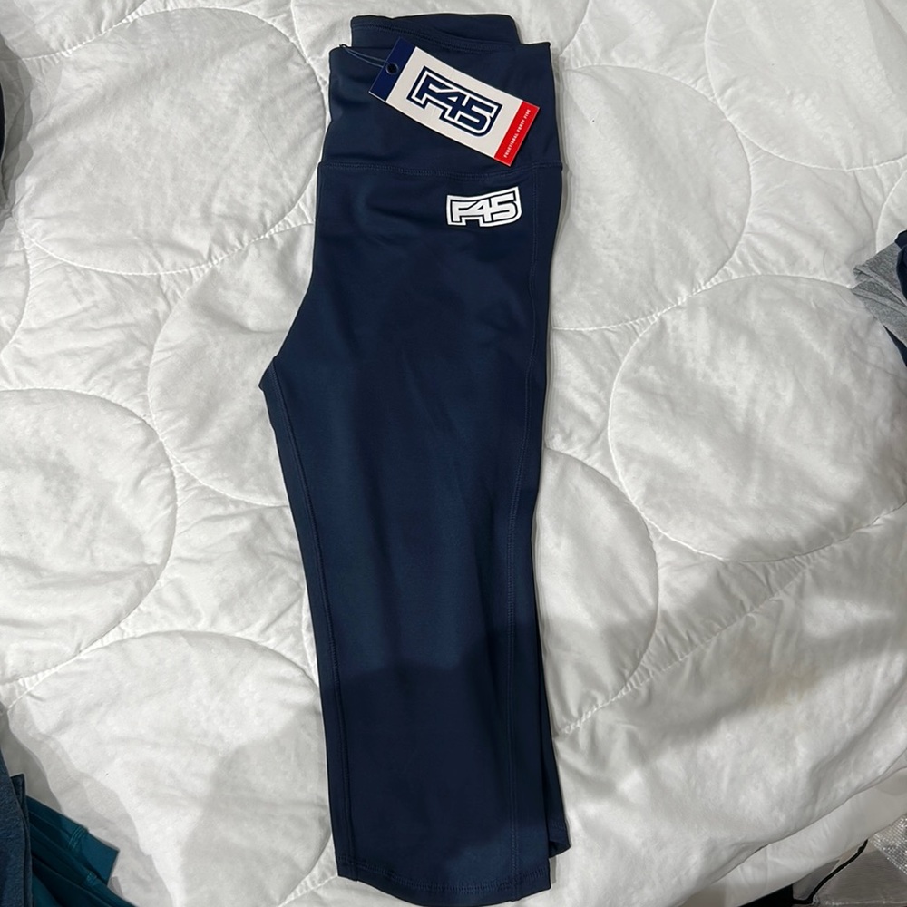 NWT F45 Cropped Leggings